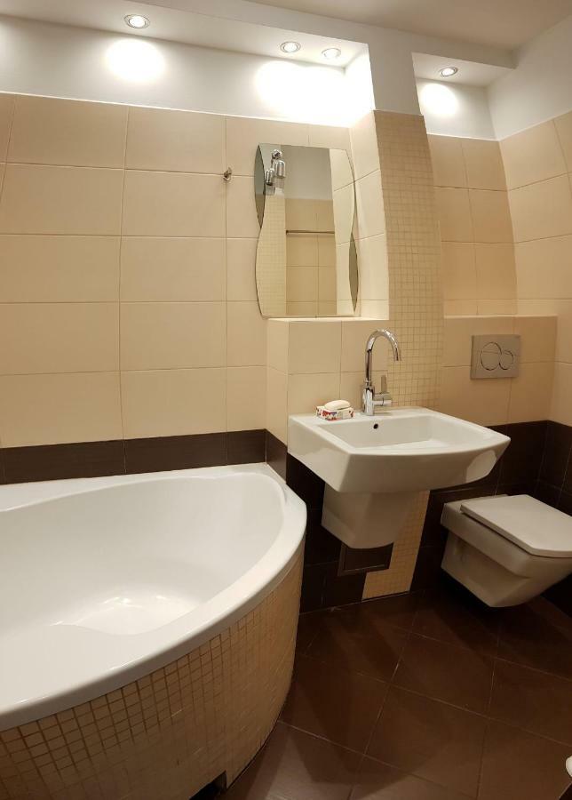 Apartament Rsl Ruda Slaska Exteriér fotografie